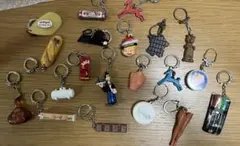 ヴィンテージ フランス キーホルダー 20個