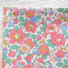 ベッツィ Xカラー　コーラル　輸入リバティタナローン　30cm×50cm