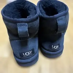 Item thumbnail for item 4f9be48d-8389-49f6-bac6-e7b3d984a7d4