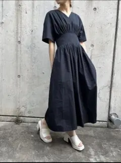 【美品】LE CIEL BLEU ラウンドフォームドレス　ワンピース　黒　38のサムネイル