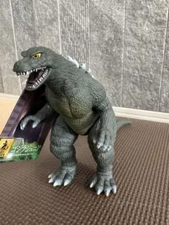 ゴジラ・ストア 限定　ムービーモンスターシリーズ ゴジラジュニア 新品　ソフビ