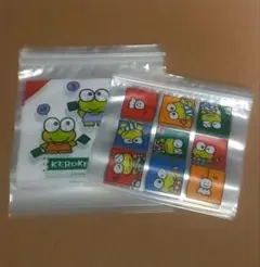 新品未使用　3COINS　ジッパーバッグ けろけろけろっぴ　サンリオ