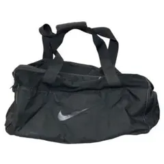 I06 NIKE ボストンバッグ ブラック スポーツバッグ 2WAY ショルダーのサムネイル