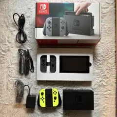 ニンテンドースイッチ　Nintendo Switch 本体・ジョイコン2セット
