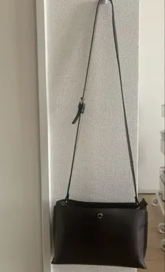 レガートラルゴ　軽いカバン