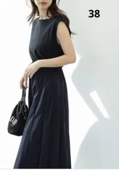 Item thumbnail for item 13643e9f-6e17-4281-ab4e-9f66528fa76d