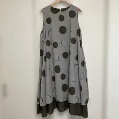 t.b マツオインターナショナル 素敵な絵柄の変形ノースリーブ