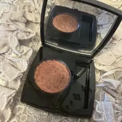 CHANEL 単色アイシャドウ クイヴルローズ 2g