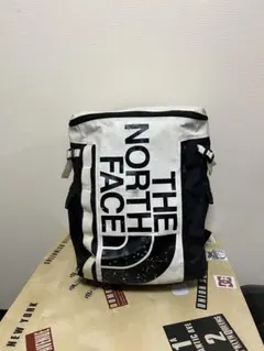 THE NORTH FACE バックパック ホワイト/ブラック