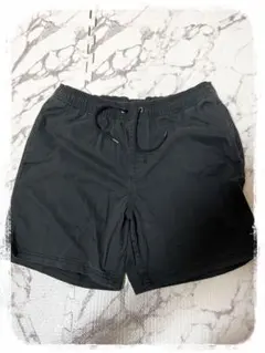 ☘️P1☘RVCA ブラック ハーフパンツ M