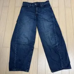 GU バレルレッグジーンズ