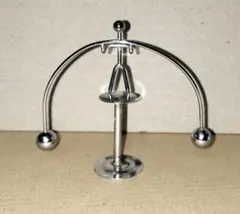 金属 やじろべえ バランストイ インテリア　バランスオブジェ