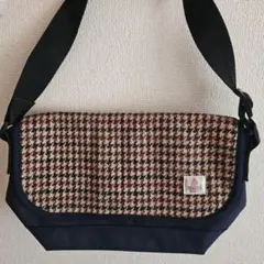 新品　ハリスツイード　ショルダーバッグ