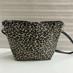 Item thumbnail for item c79424cb-2b96-4553-97f2-ef84da4d454c