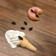 アイスクリーム　ドーナツ（蟻付き）
