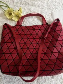 BAOBAOISSEYMIYAKE CRYSTALMAT2WAYショルダートートのサムネイル
