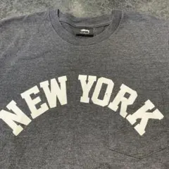 美品Stussy NEW YORK Tシャツ グレー レディースSサイズのサムネイル