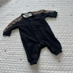 Black closet 黒・ヒョウ柄ロンパース