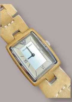 《お値下げ中！》【美品✨】Emporio Armani 腕時計 ベージュ レザー