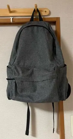 無印良品 肩の負担を軽くするリュックサック グレー 旧型のサムネイル