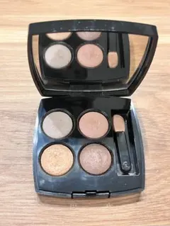 CHANEL レ キャトル オンブル 79 スパイシーズアイシャドウ パレットのサムネイル