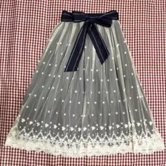 axesfemmeアクシーズ 花柄レース刺繍チュールフレアスカート