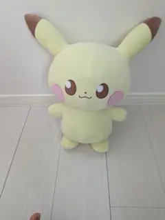 ポケモン ピカチュウ ぬいぐるみ