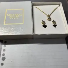 NINA RICCI ネックレス イヤリング セットのサムネイル