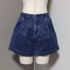 ローリーズファーム ロールアップ デニム ショートパンツ