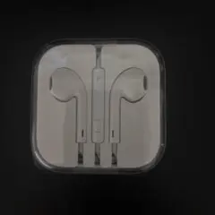 新品未使用　iPhone　イヤホン　3.5mm　コネクター型　有線イヤホン