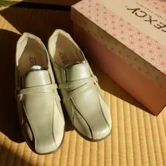 Item thumbnail for item 90b96381-1ae8-4bd5-9f2f-c6413af0b7bc