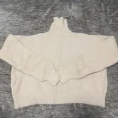 SHEIN クリーム色 ニット 11-12Y