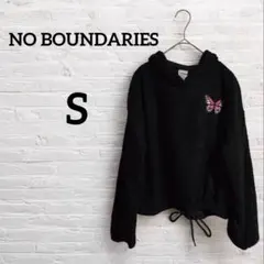 海外古着‼︎NO BOUNDARIES【S】 黒.パーカー 蝶刺繍 ゆったり