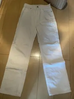 ストレートジーンズ,ゴールドのデニム白です
