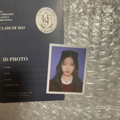 ルセラフィム カズハ 証明写真