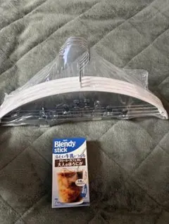 【クリップ付×アーチ型】TITIROBA ハンガー すべらない 4本組 ホワイト