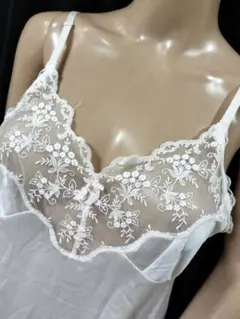 Item thumbnail for item c4612574-8e84-4857-b537-9e3fcd591ea9