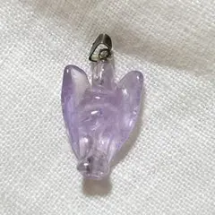 天使ネックレスチャーム　ラベンダーアメジスト　天然石　ペンダントトップ