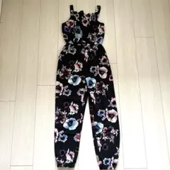 H&M フラワープリントオーバーオール