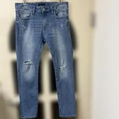 ユニクロ ダメージスキニー ストレッチデニム ２９インチのサムネイル