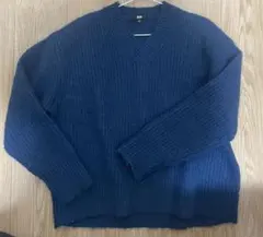 フラッフィVネックセーター　ブルー