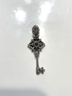ネックレス 鍵 ペンダント