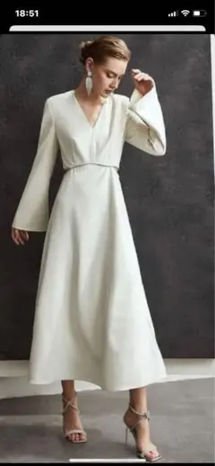 超！目玉商品。定価¥7199ラインストーンカットドレス Vネック Lサイズ新品