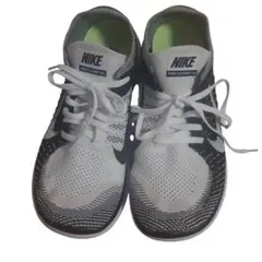 【未使用級】Nike Freeランニングシューズ ブラック/ホワイト27.5cm