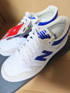 ニューバランス 白 24