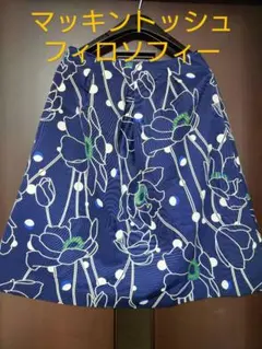 【Macintosh Philosophy】ネイビー花柄フレアスカート