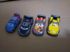ディズニー　トミカ　カーズ　レーサー　ルイス・ハミルトン　ジェフコルベット