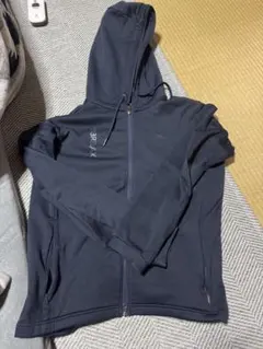 値下げ済み・最終価格】On / Weather Vest M サイズ - メルカリ