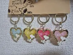 スヌーピー ハート型アクリルキーホルダーセット