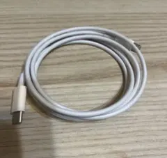 純正　iPhone Lightningケーブル